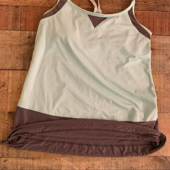 Lole workout tank with built in bra in blue and gray - M - Picture 12 of 12